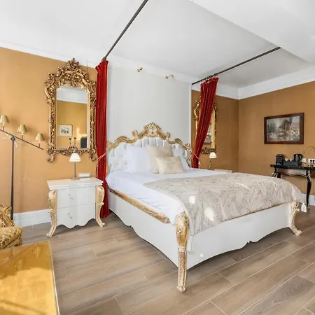 Canal Hotel Bruges
